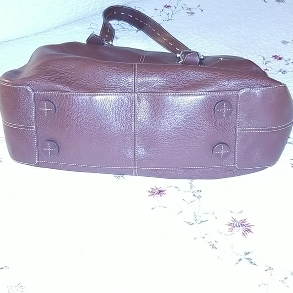 Gently used leather purse - Picture 5 of 6